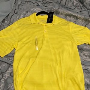 Men’s medium polo shirt